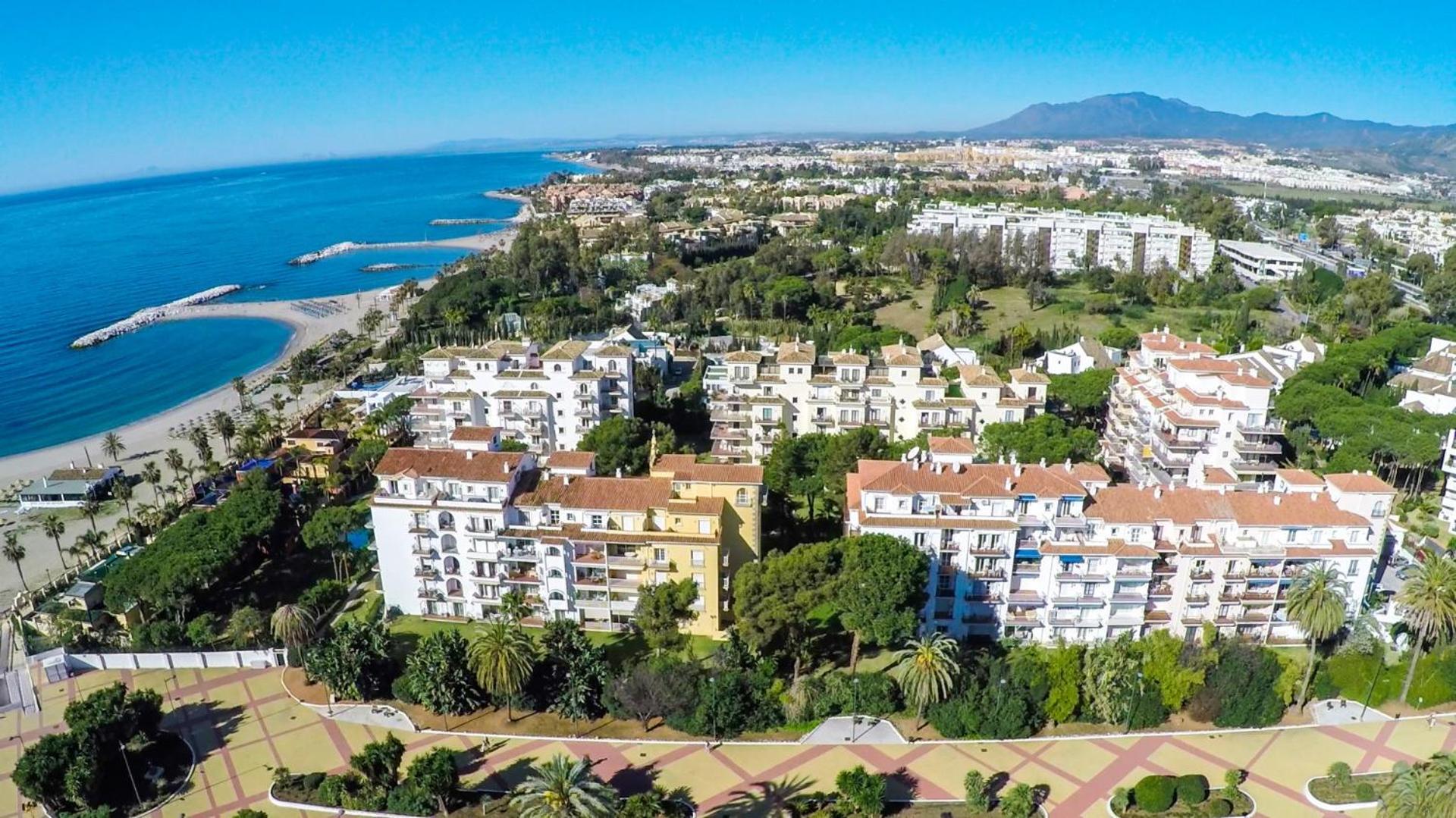 Apartment Atico En Puerto Banus Frente Al Mar Marbella