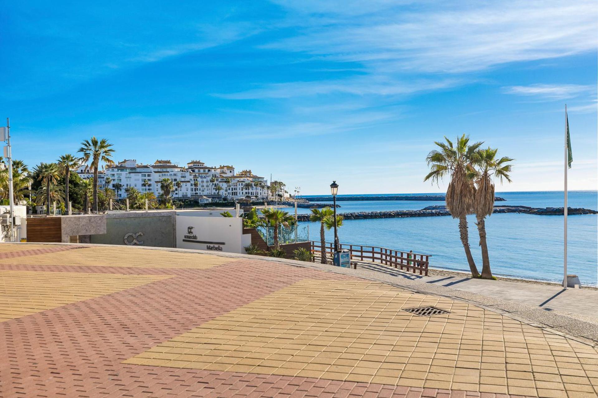 Apartment Atico En Puerto Banus Frente Al Mar *