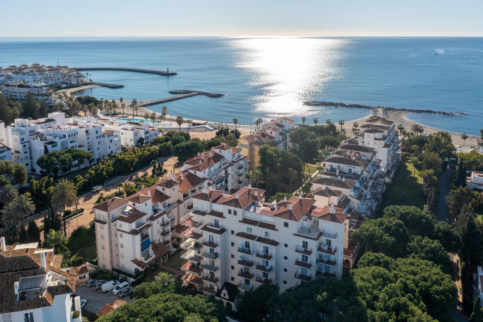 Atico En Puerto Banus Frente Al Mar Apartment Marbella