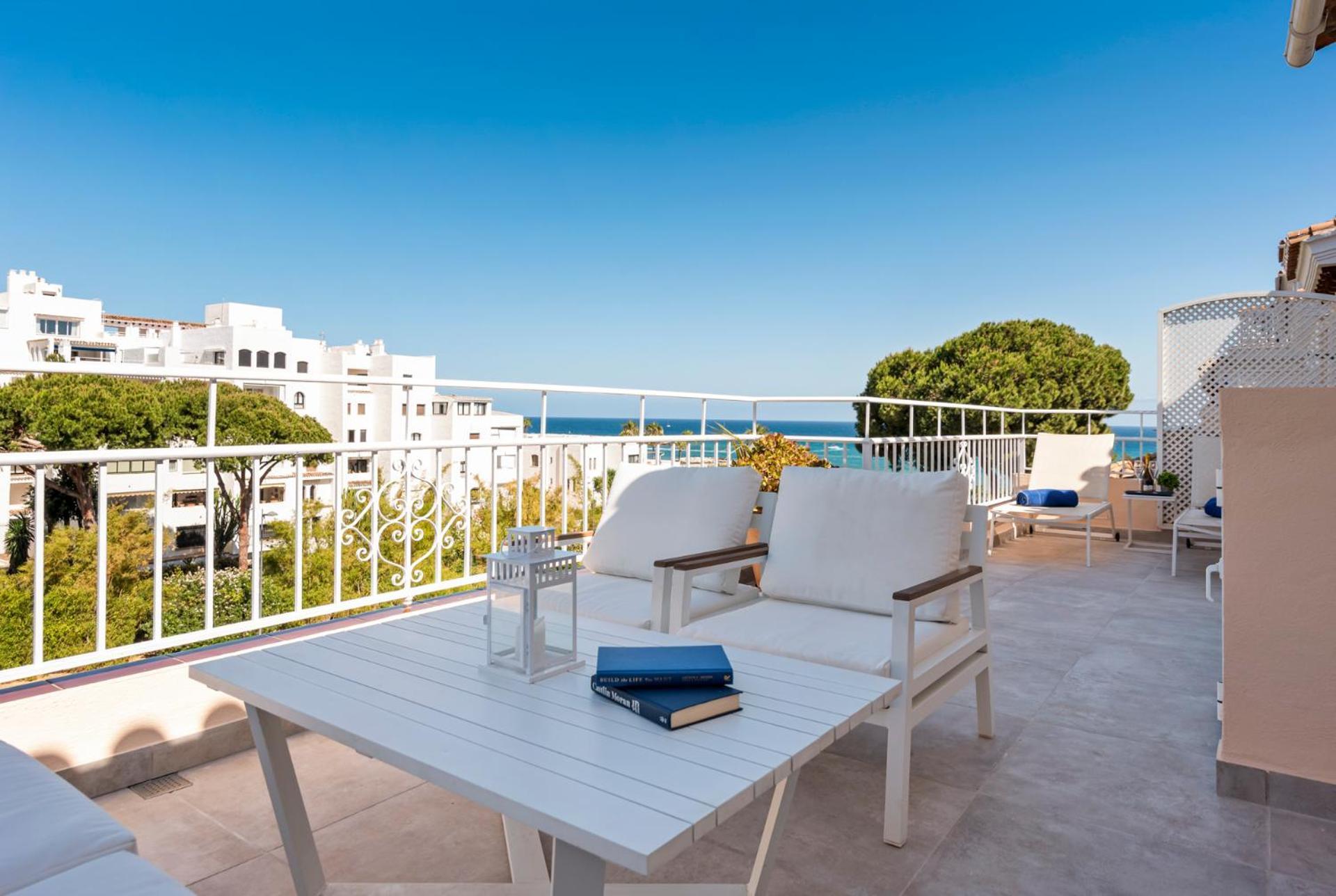 Apartment Atico En Puerto Banus Frente Al Mar